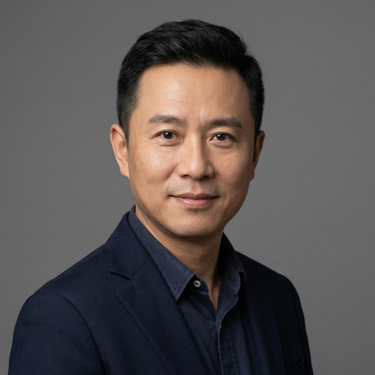 萝莉岛导演顾问陈志远